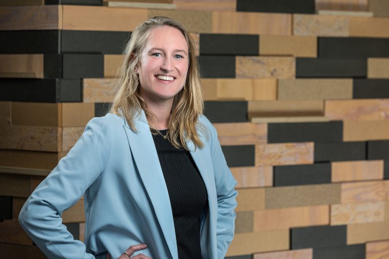 Coralie Huijgen over haar start als SAP-consultant bij iQibt: ‘Ik dacht dat SAP een oubollig systeem was’